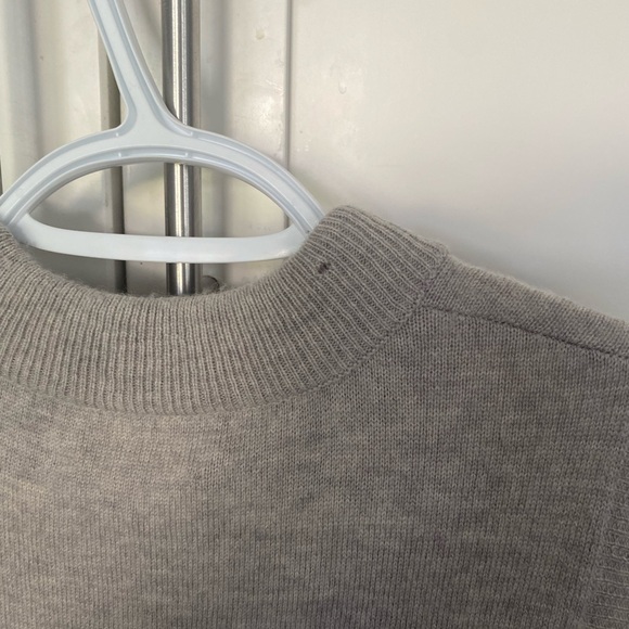 Wilfred adorable sleeveless sweater size sm - Picture 4 of 5